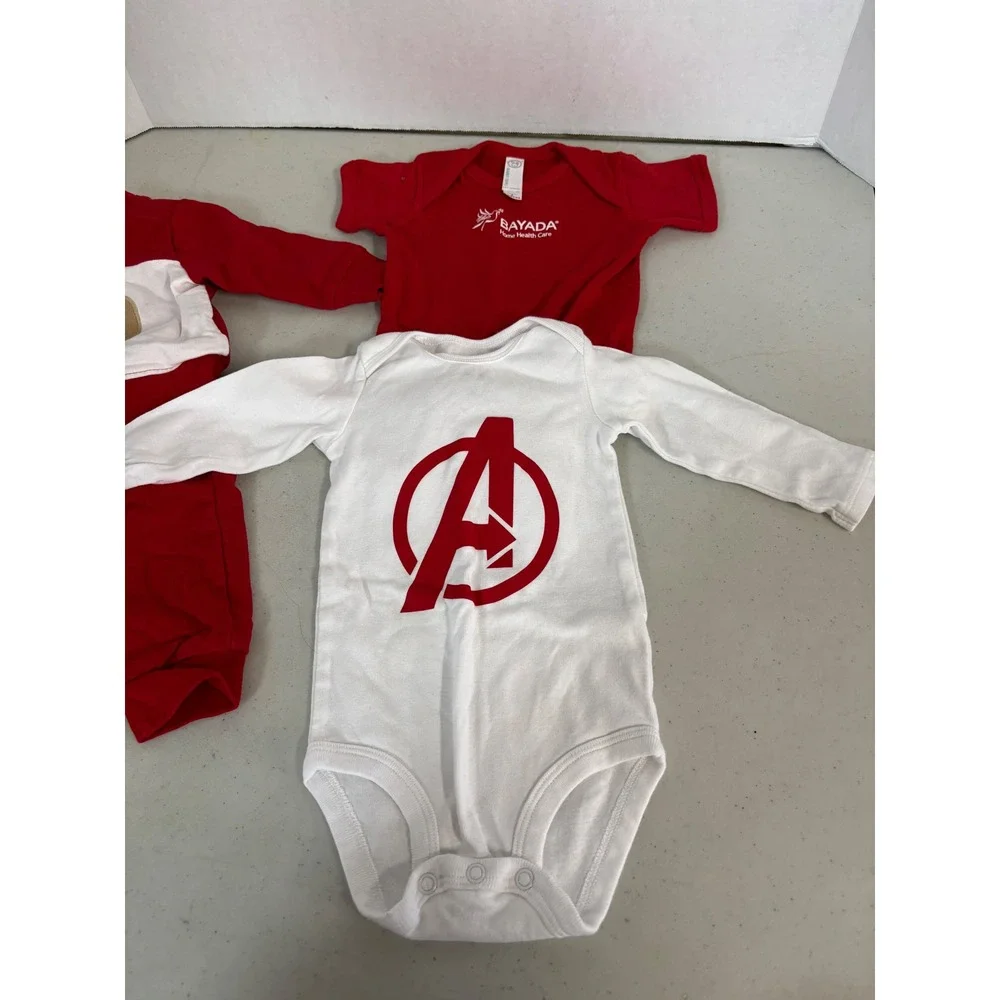 Carters Baby Boy Christmas Avengers Bodysuit Sweatshirt 5 pc Lot 6-9‎ Months